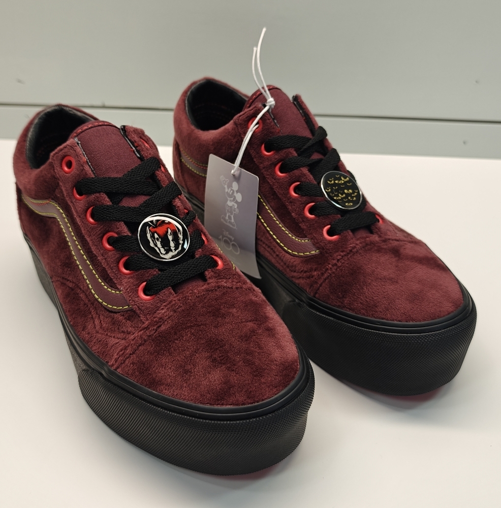 Vans Old Skool Stackform Disney Poison Apple Mahogany Platform Sneakers Wmns 7.5
